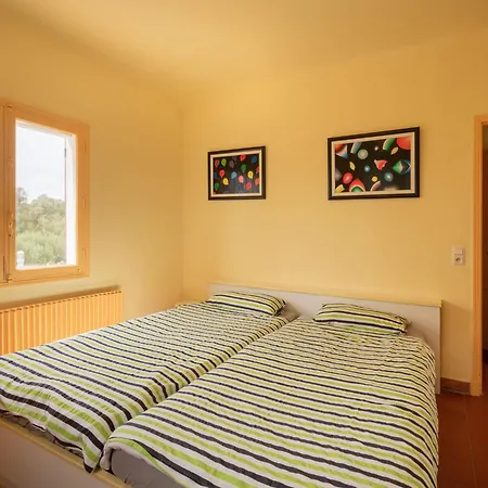 Holiday Jalna - Bom120 By Interhome